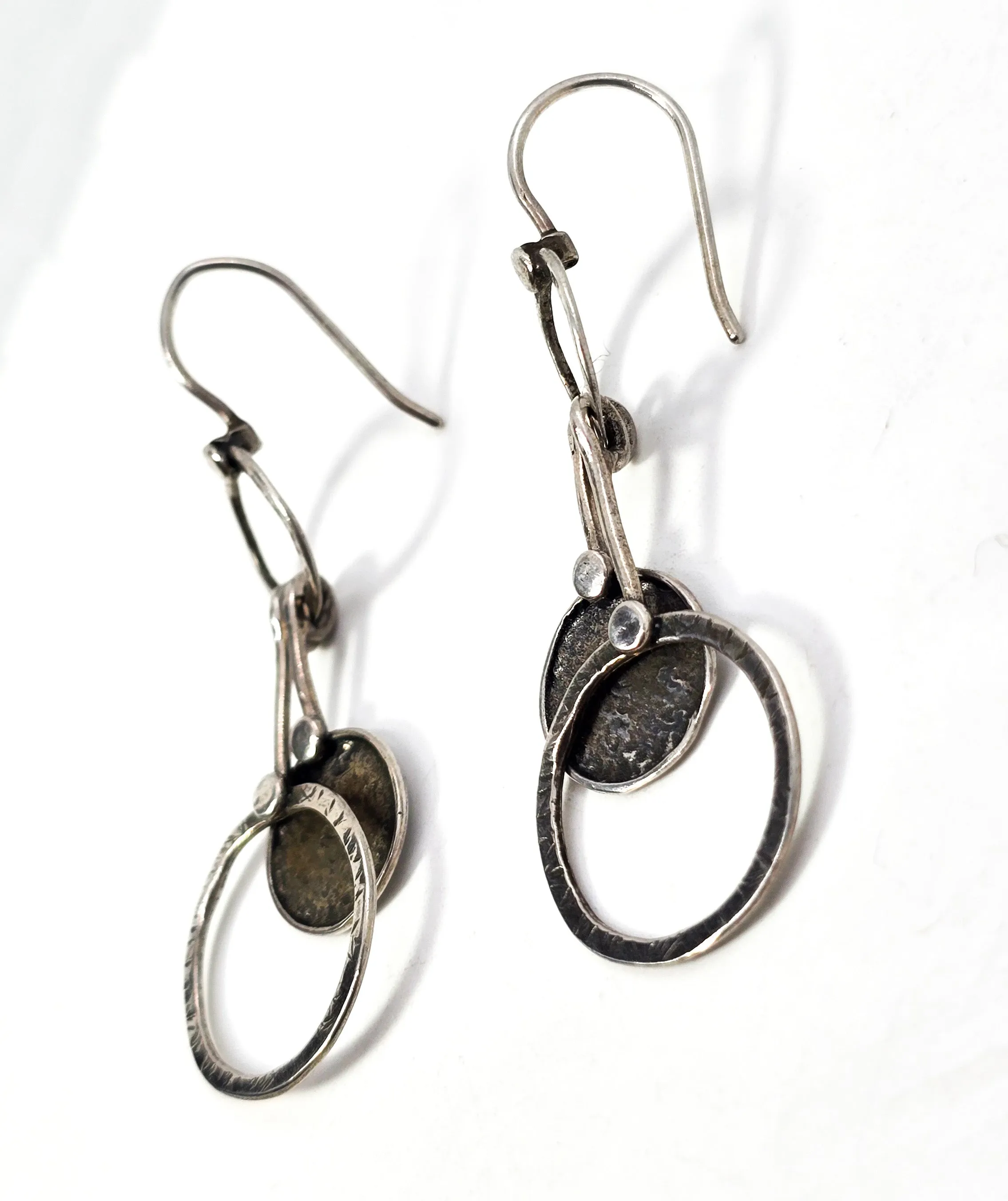 Silpada geometric drop hammered circles W1549 Retired Sterling Silver Earrings
