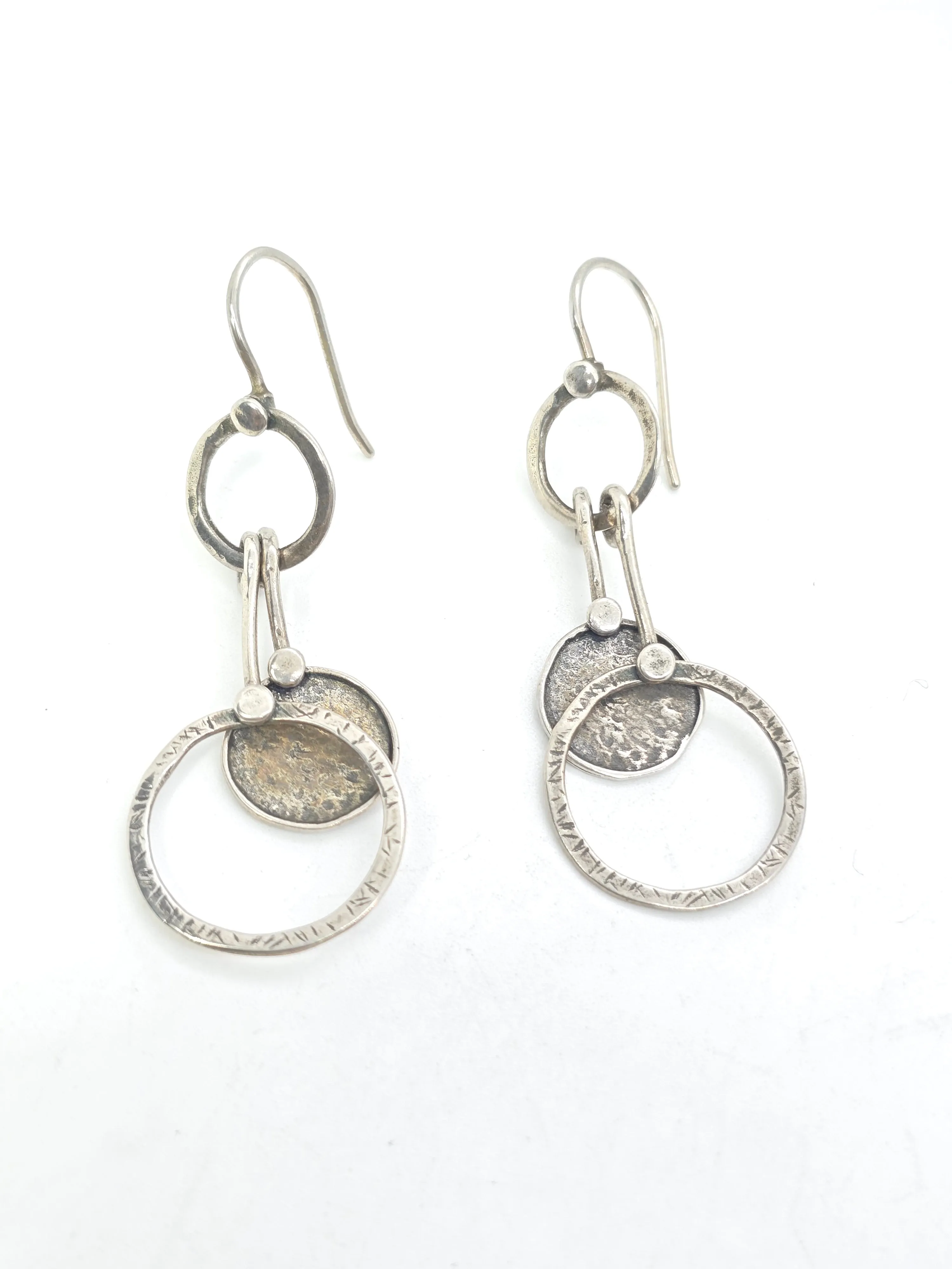 Silpada geometric drop hammered circles W1549 Retired Sterling Silver Earrings