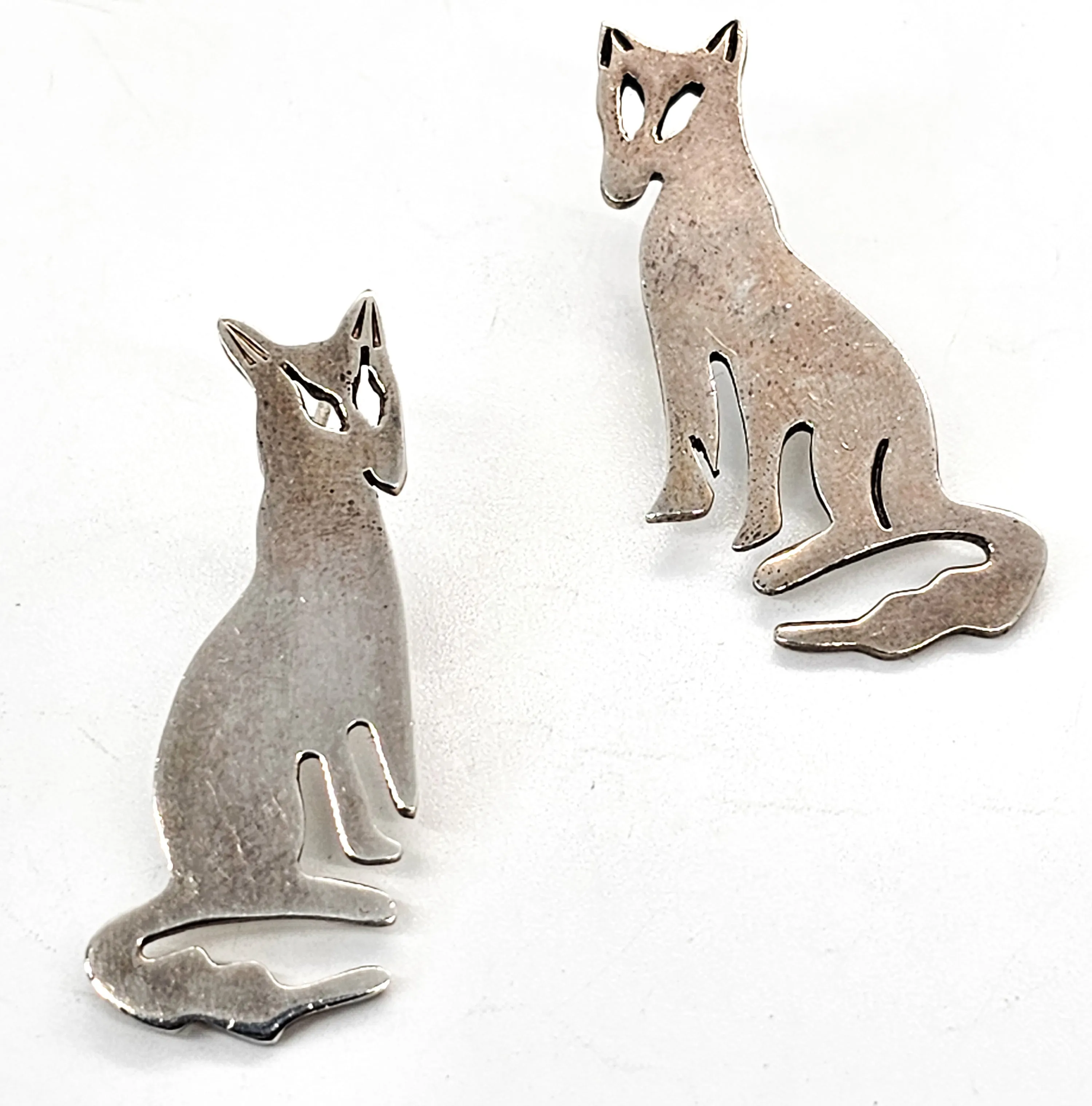 Silver Fox Taxco Mexico vintage sterling silver earrings TR-28
