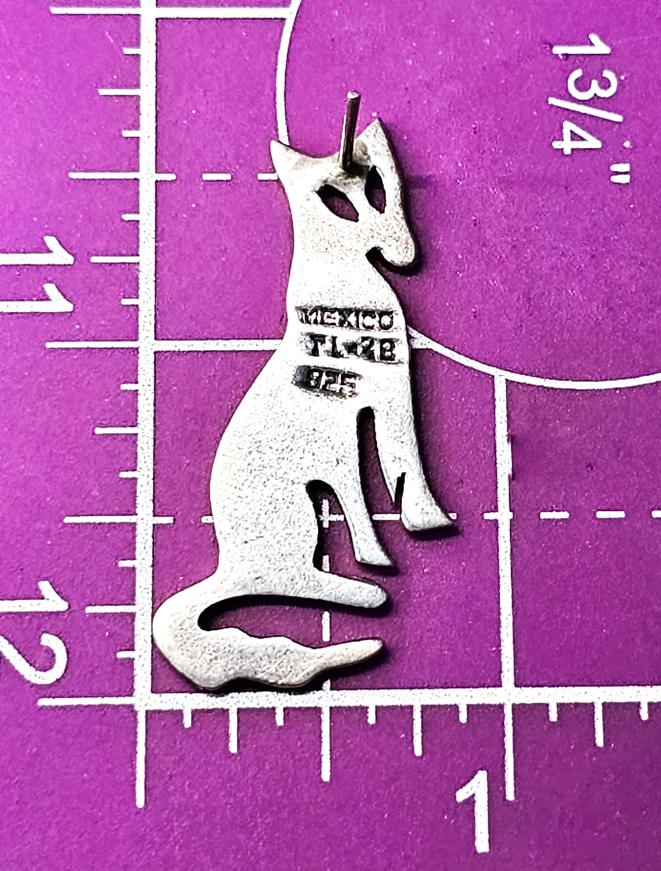 Silver Fox Taxco Mexico vintage sterling silver earrings TR-28