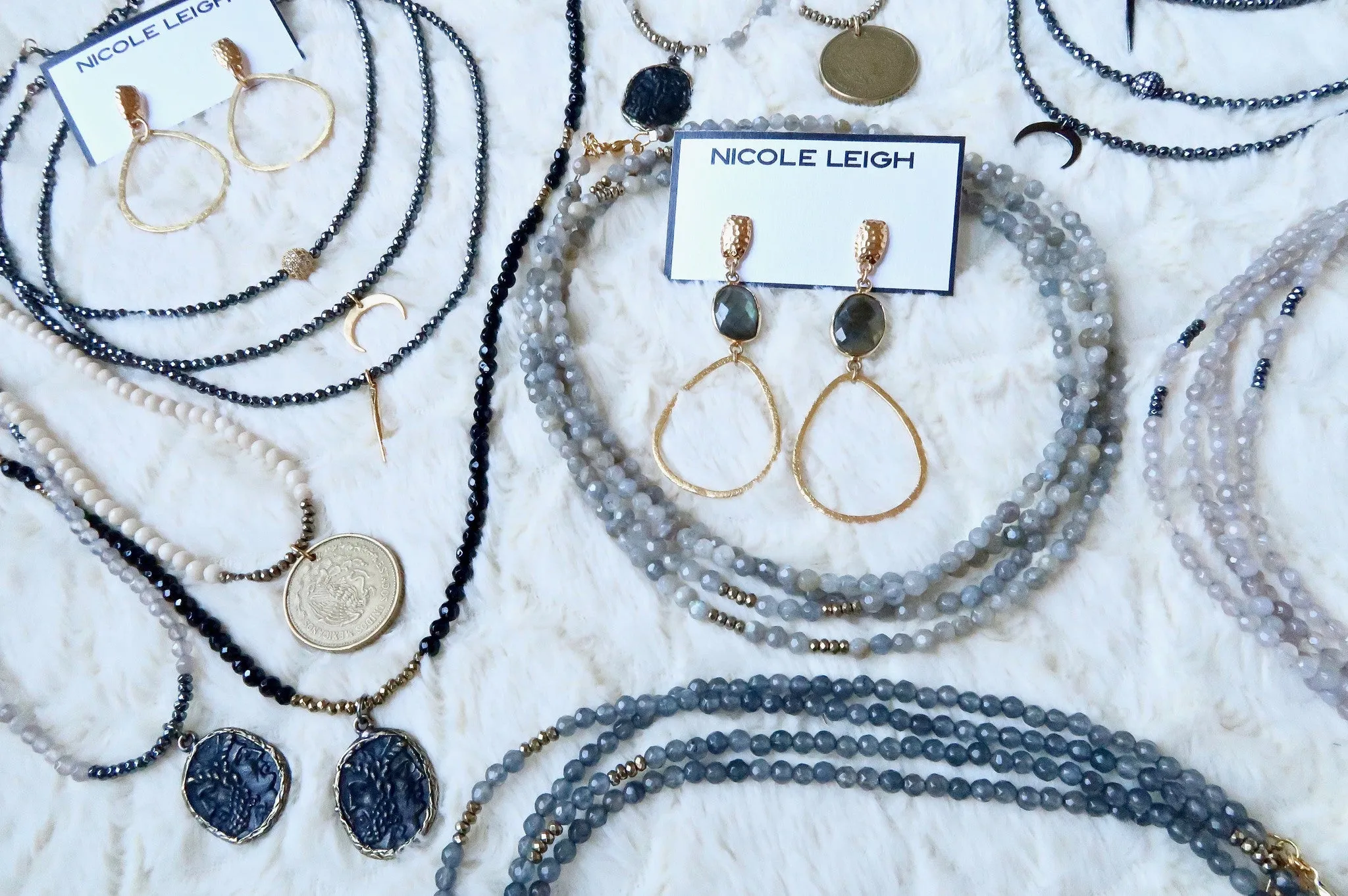 STELLA labradorite