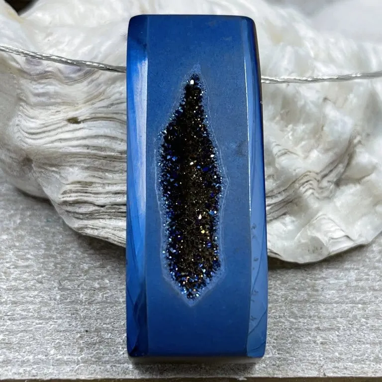 Stunning Colbalt Blue Drusy Bar Necklace