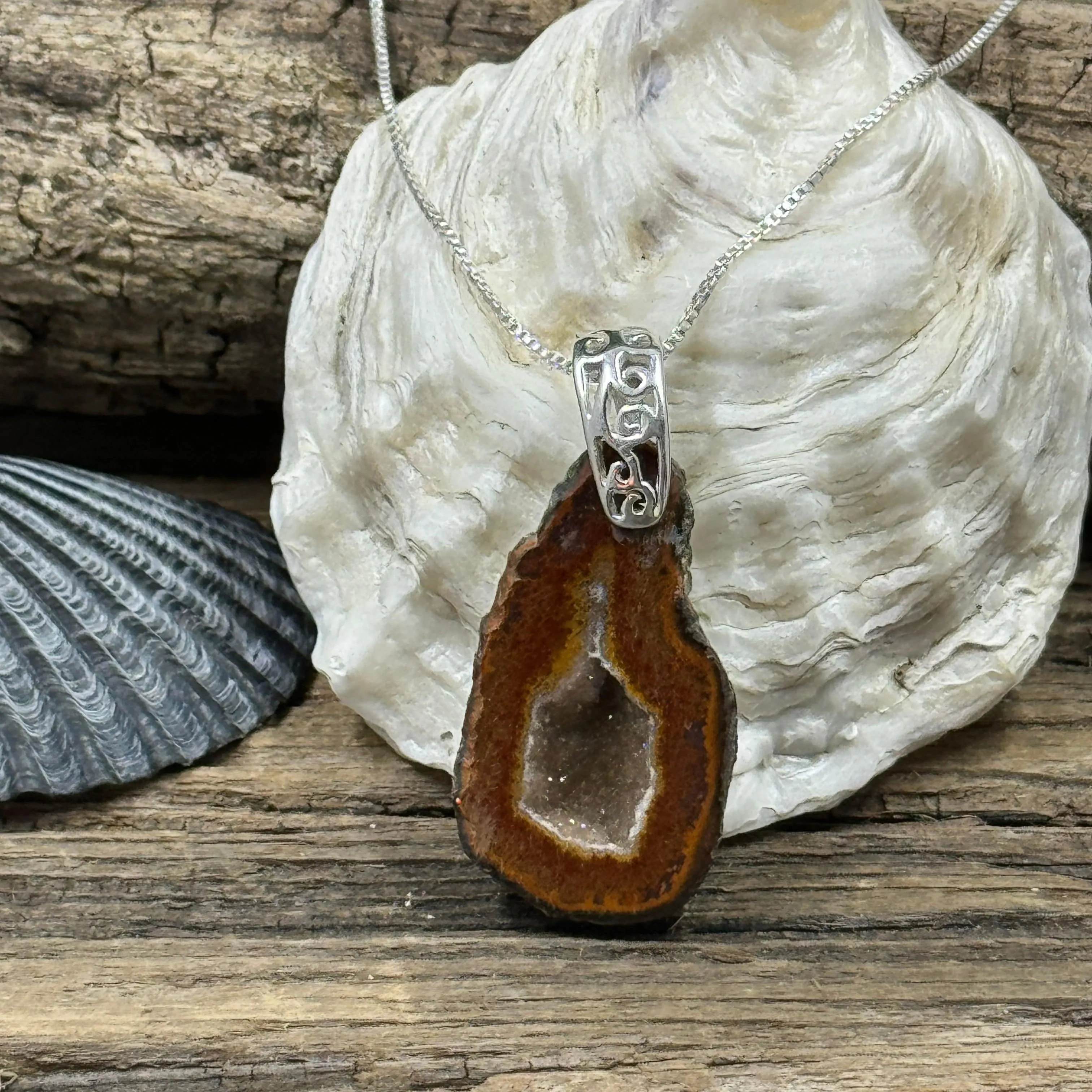 Tabasco Geode Pendant Necklace