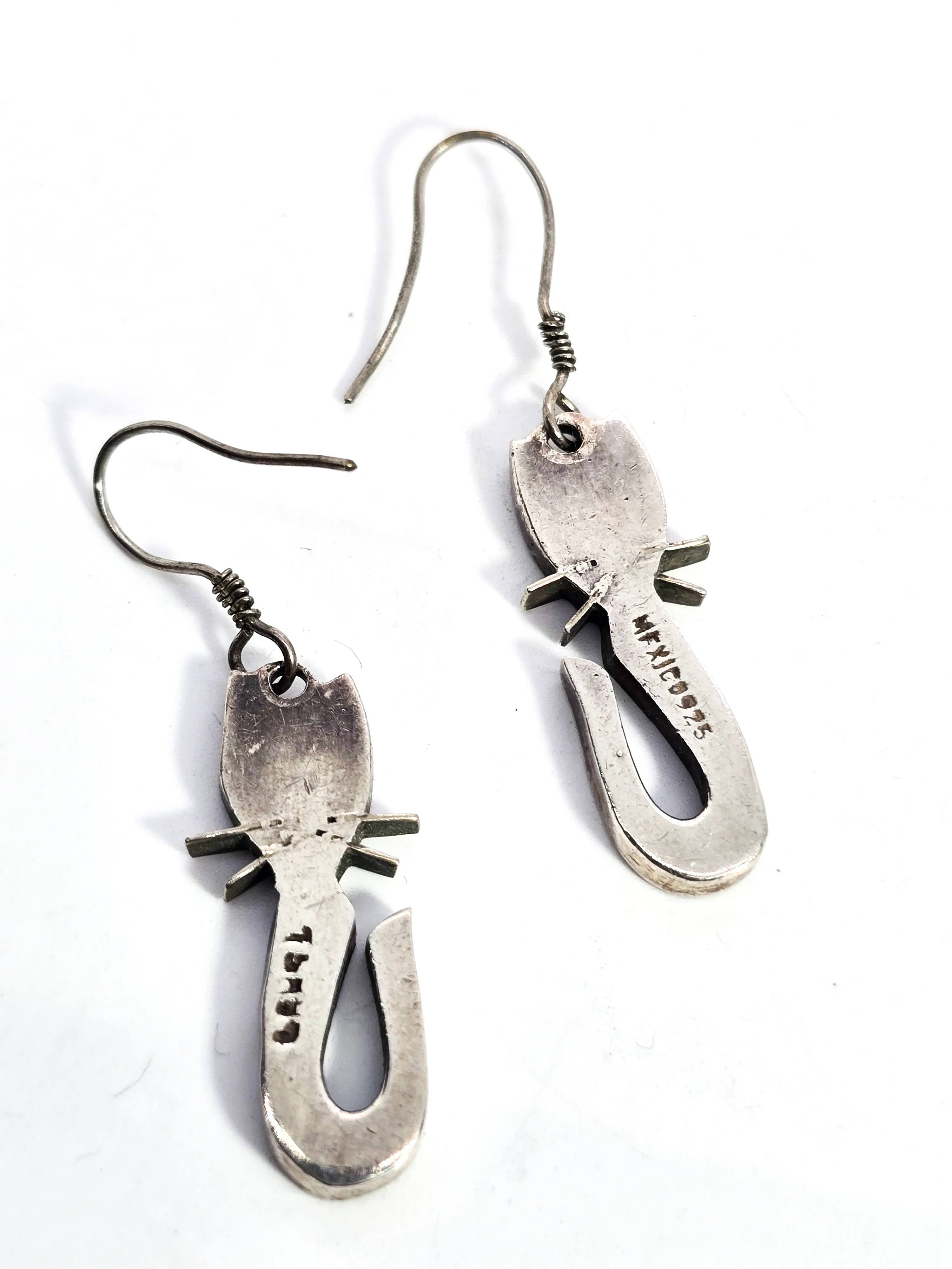 Taxco Mexico vintage cat black enamel sterling silver drop earrings