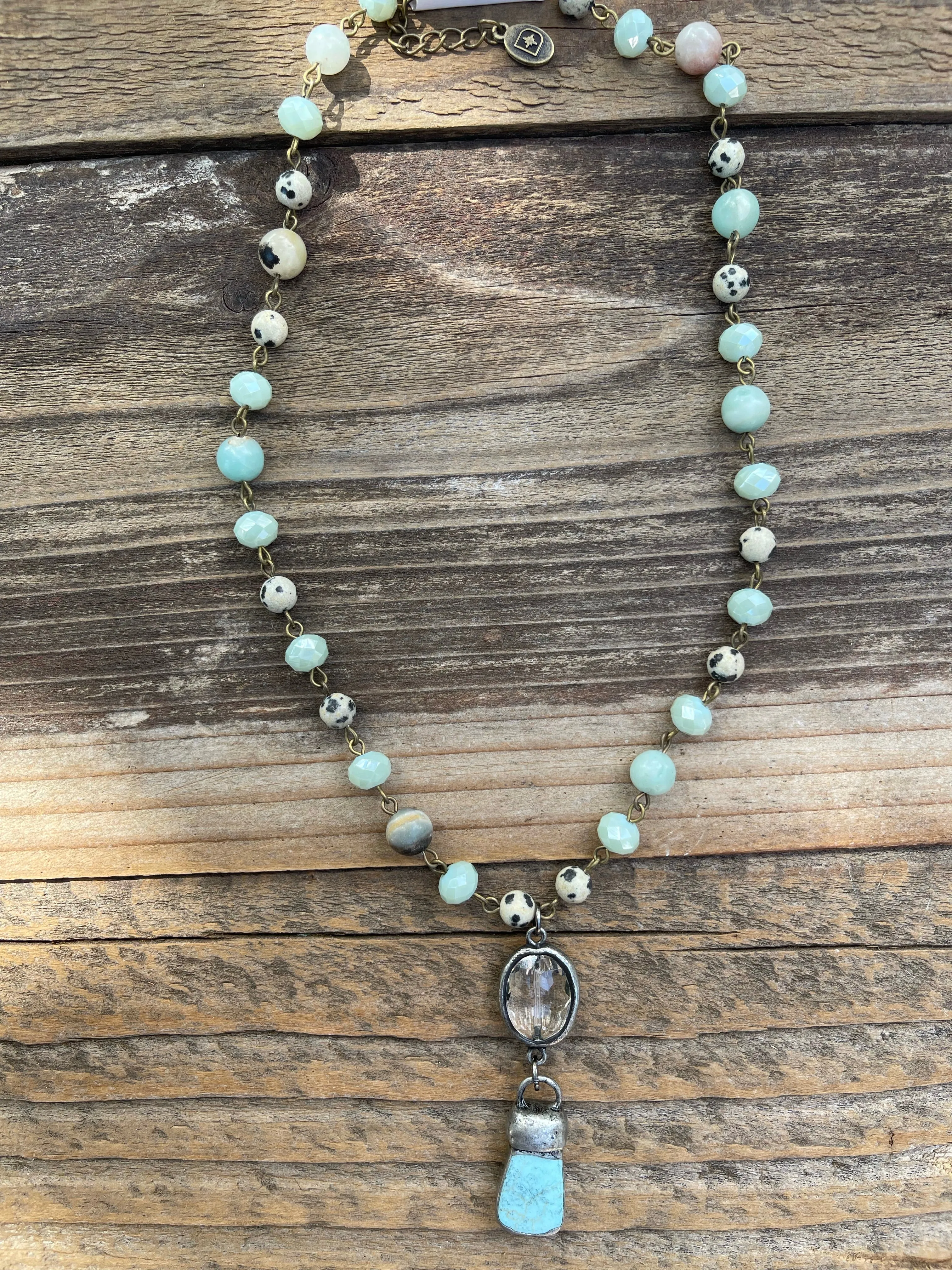the sara necklace