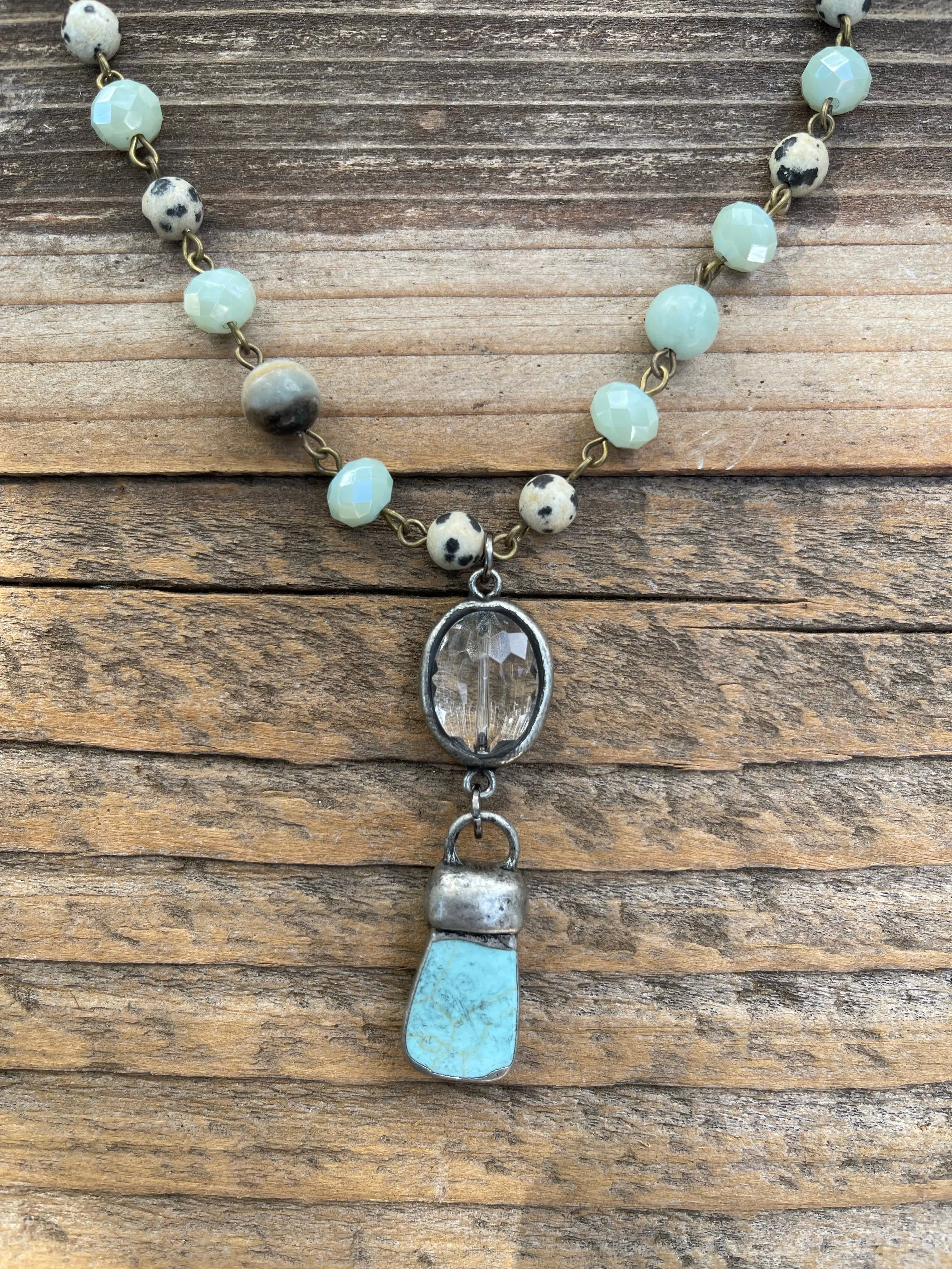 the sara necklace