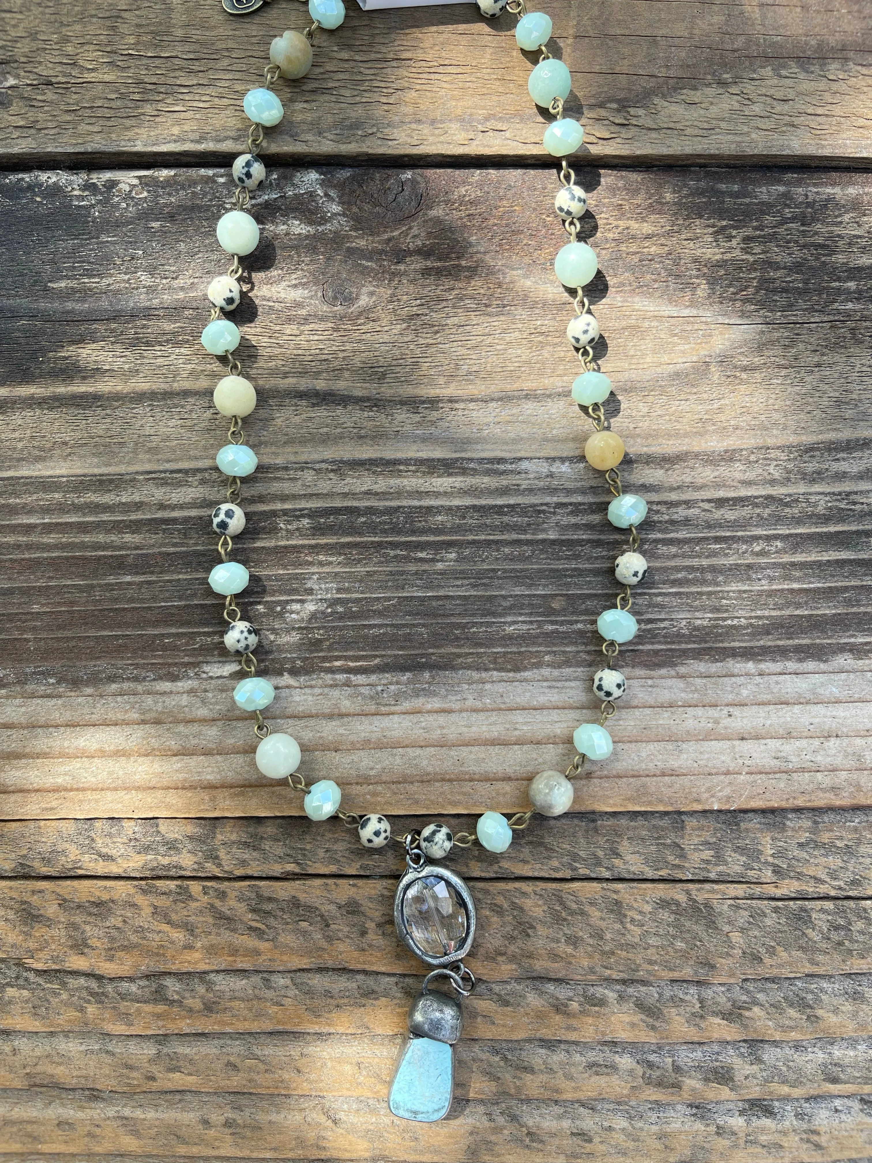 the sara necklace
