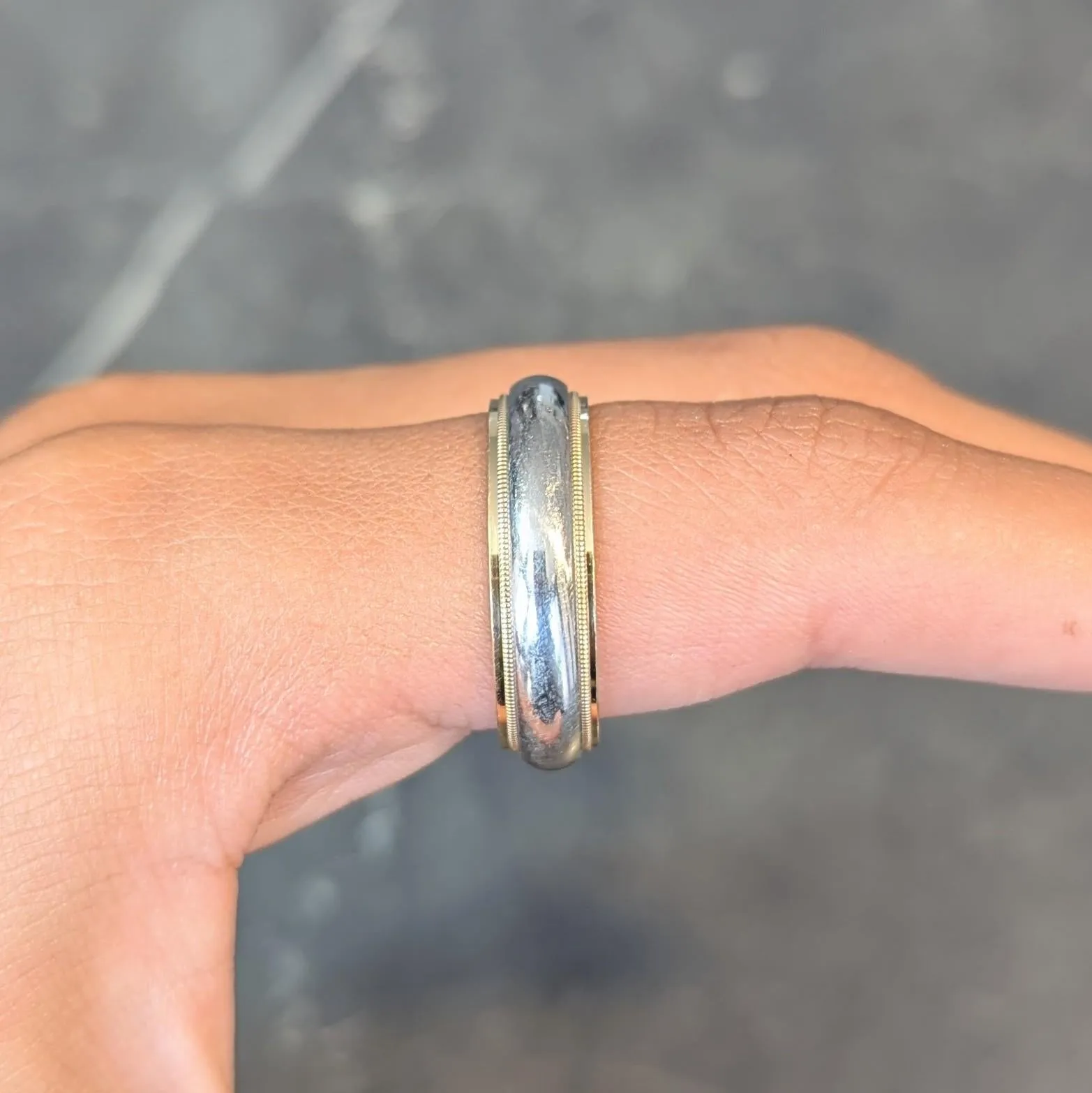 Tiffany & Co. Platinum 18 Karat Yellow Gold Contemporary Unisex Wedding Band Ring