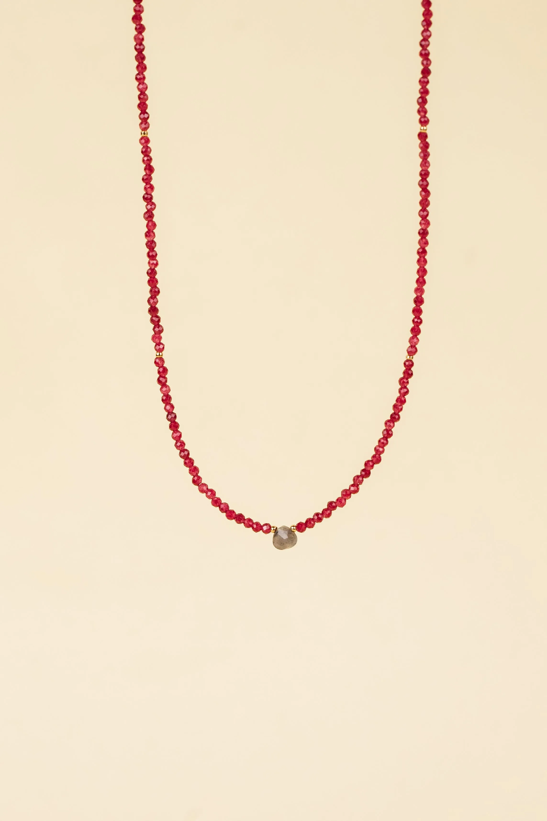Trahir Red Crystal / Labradorite Necklace