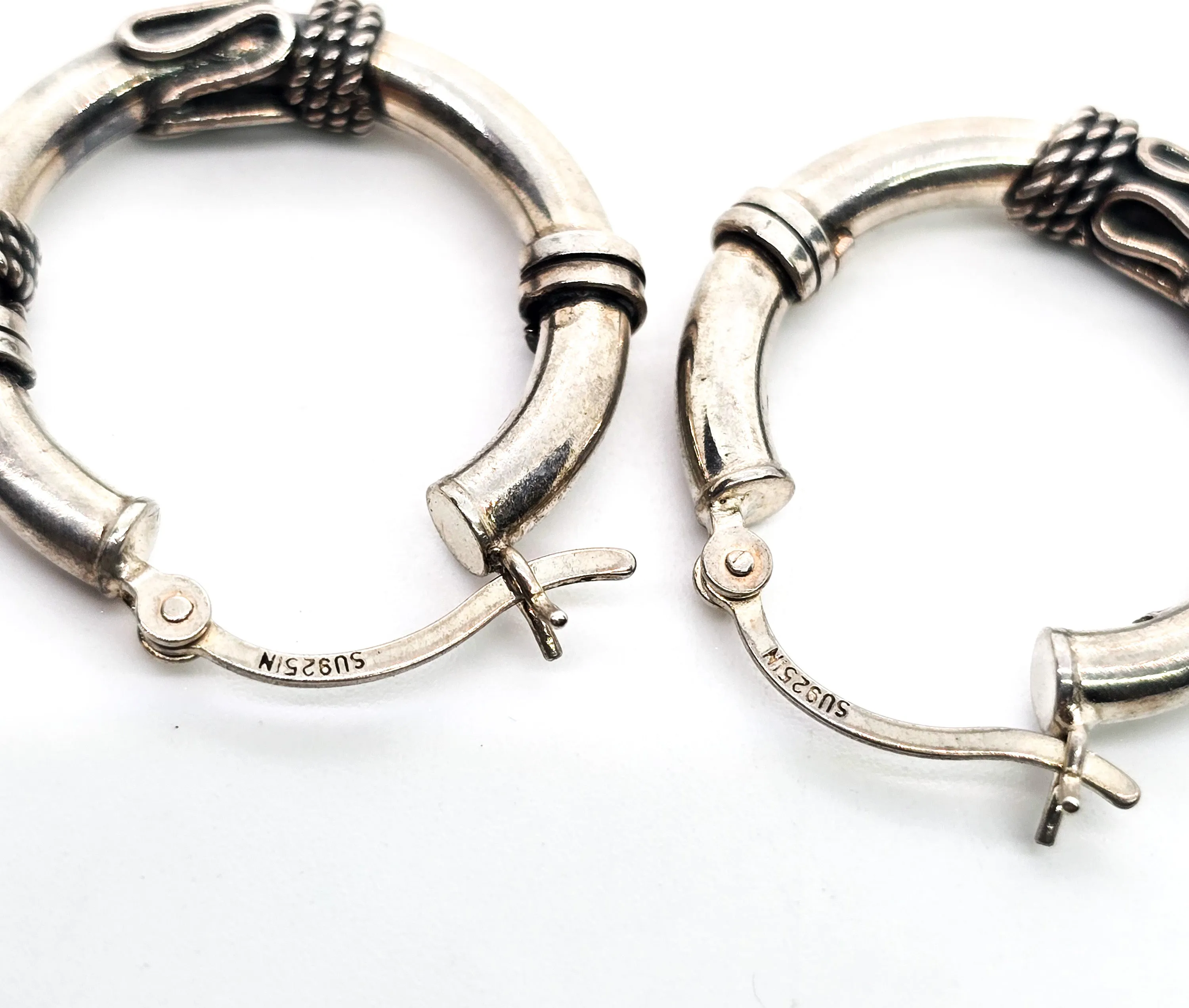 Tribal Balinese sterling silver lever back Bali SU IN vintage hoop earrings