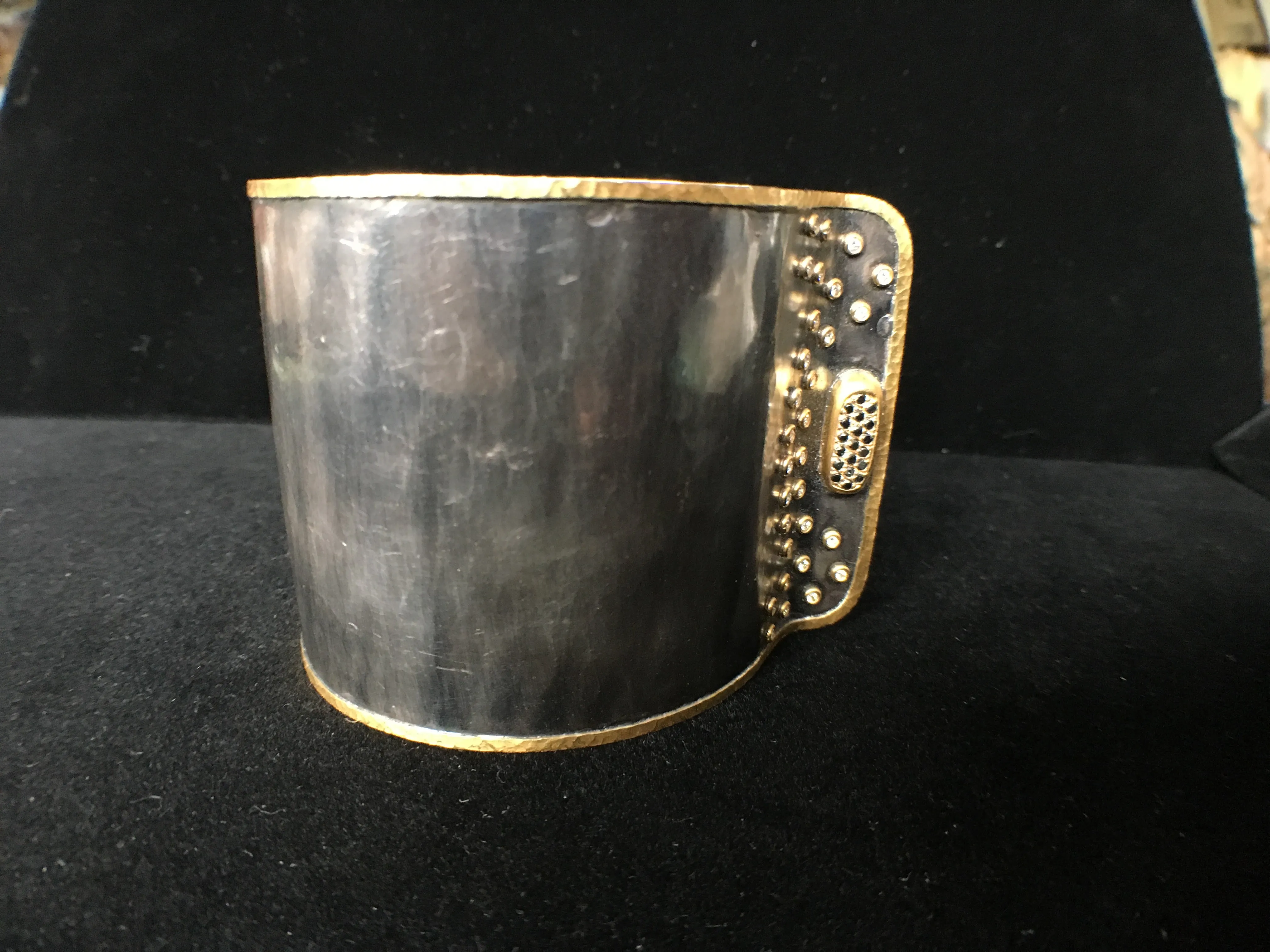 Two-tone Designer Cuff with Cufflink Closure