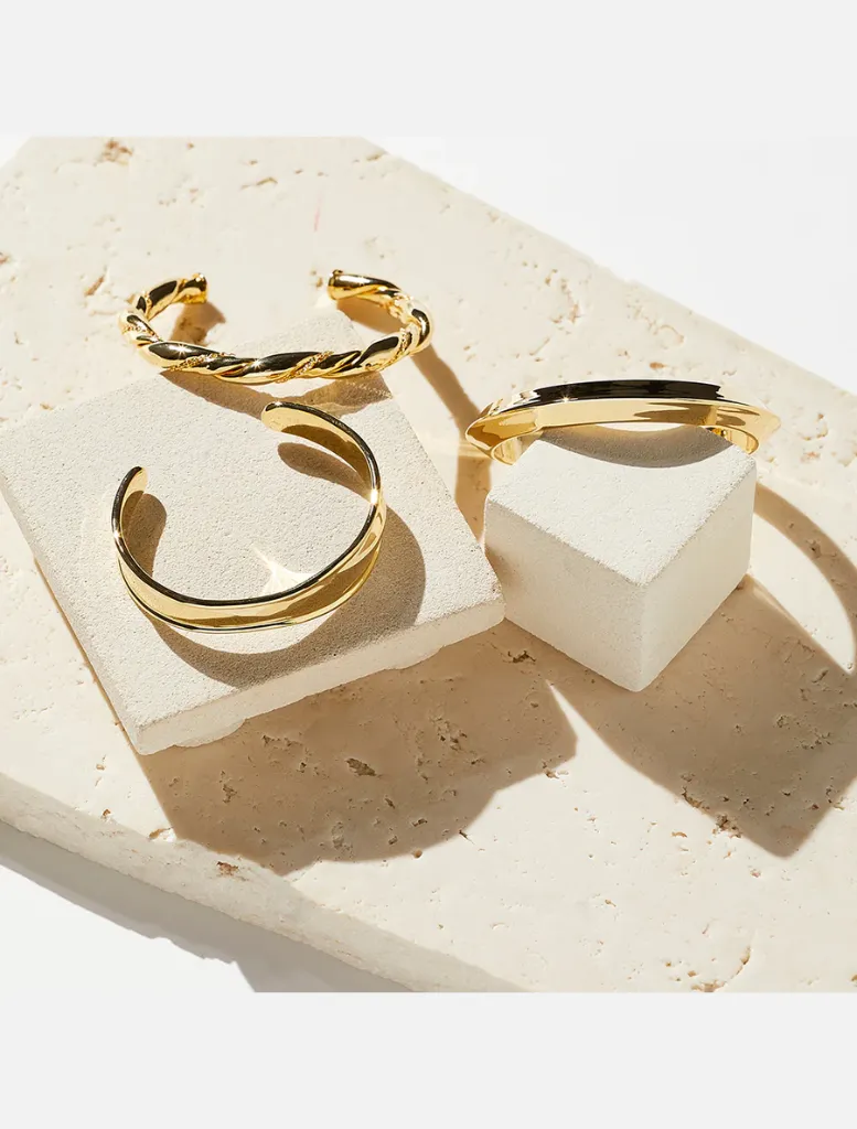 Umbra Cuff - Gold