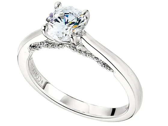 Un Amor Engagement Ring