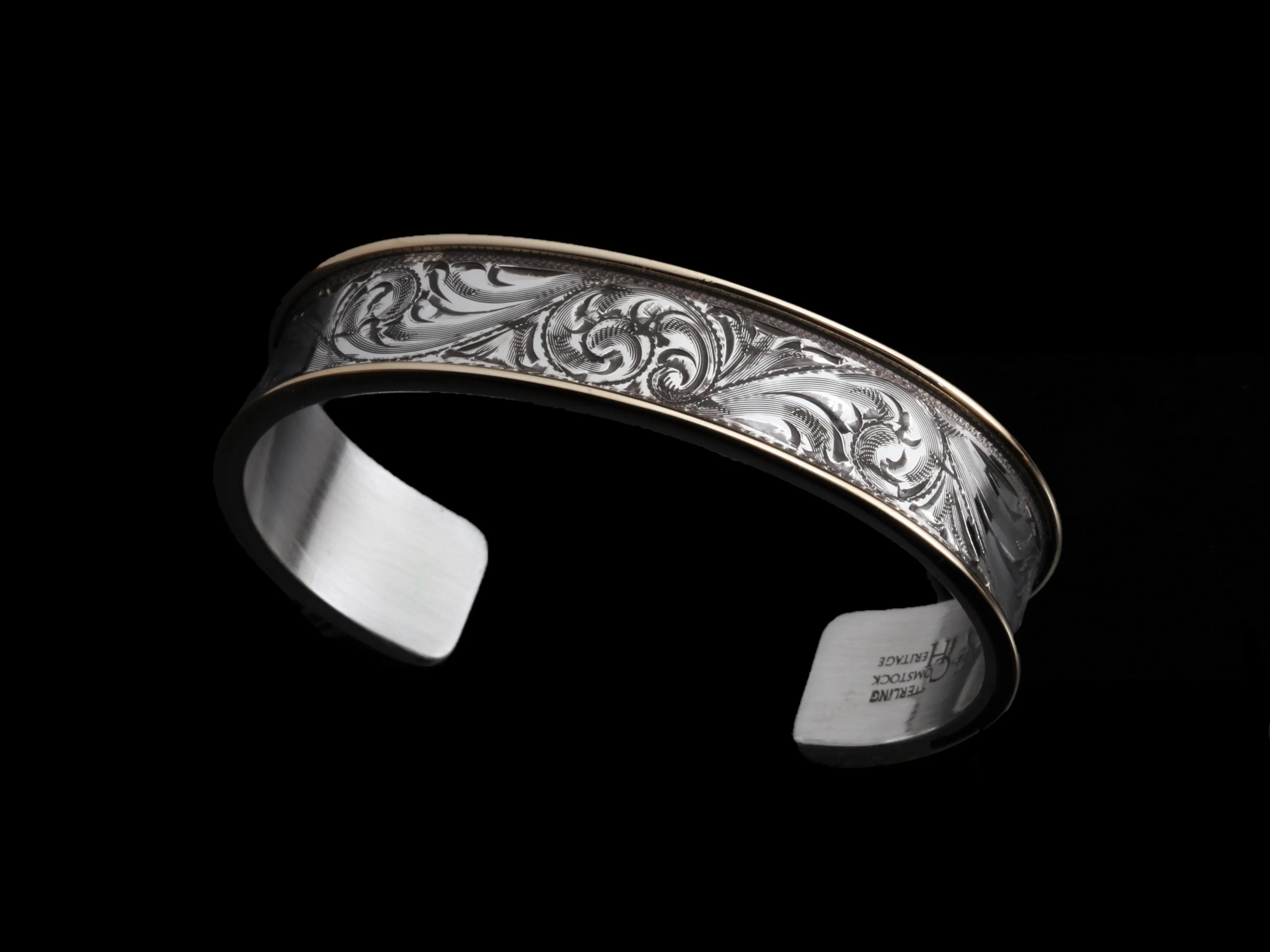 Victorian Cuff with Wire