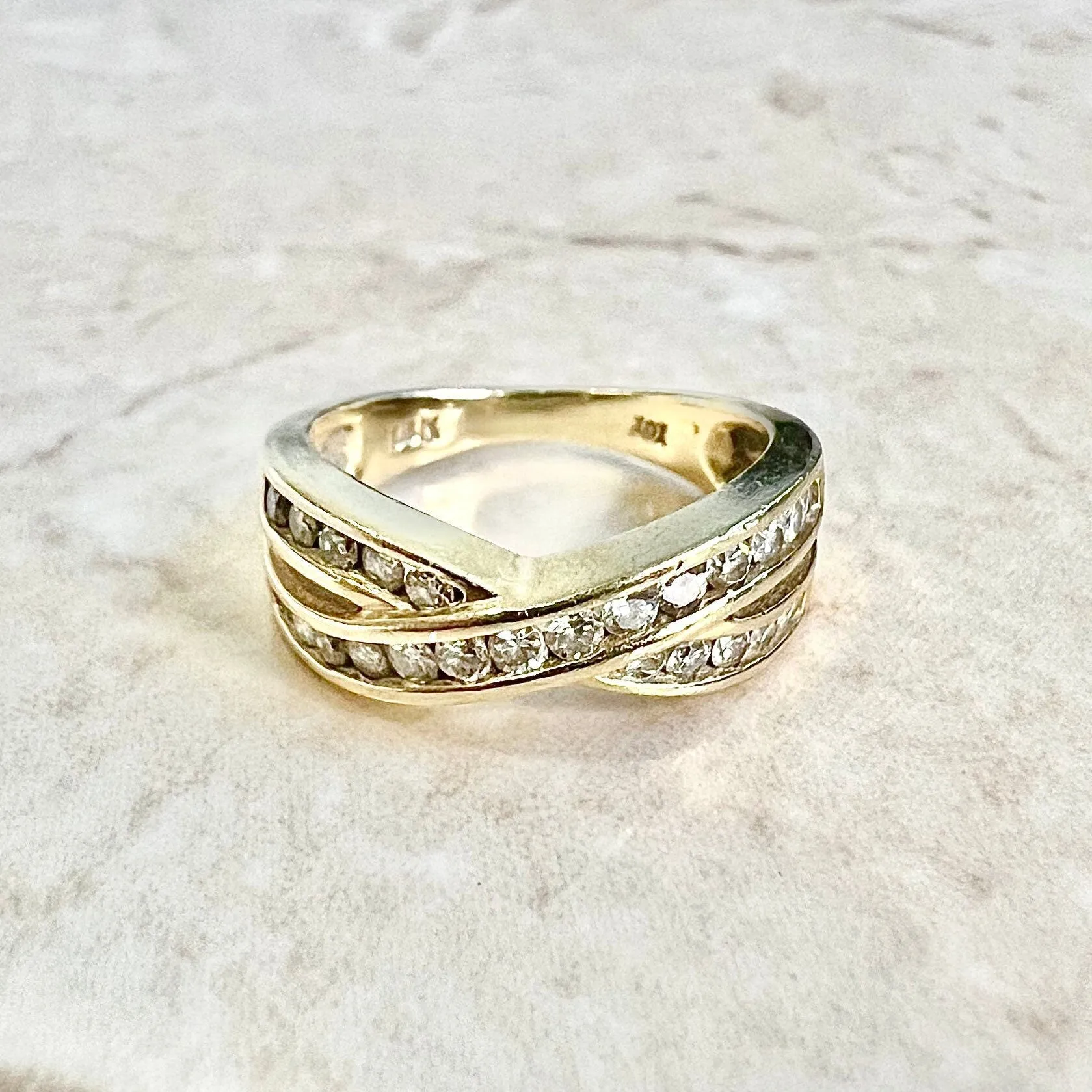 Vintage 14 Karat Yellow Gold 0.40 Carat Diamond Crossover Band Ring