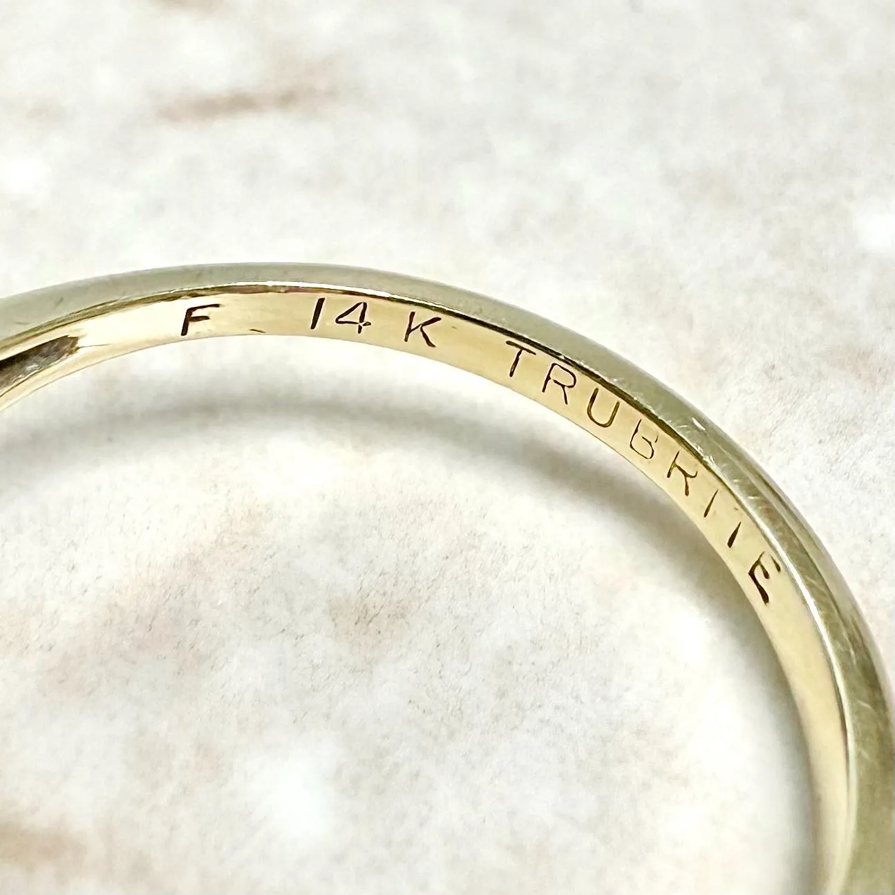 Vintage 14 Karat Yellow Gold Diamond Leaf Cocktail Ring