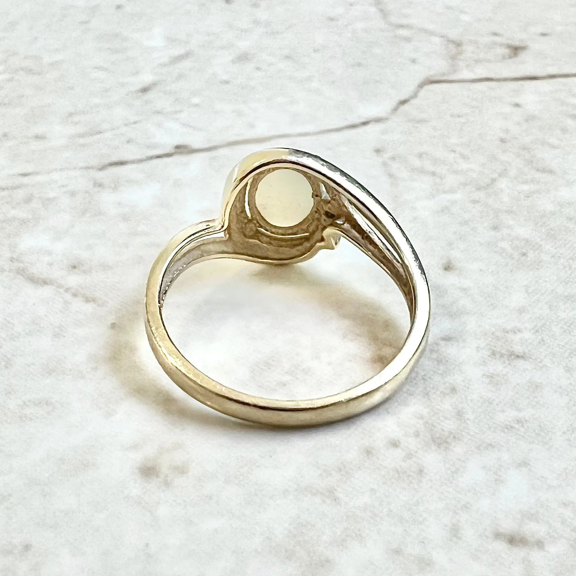 Vintage 14 Karat Yellow Gold Natural Opal & Diamond Cocktail Ring