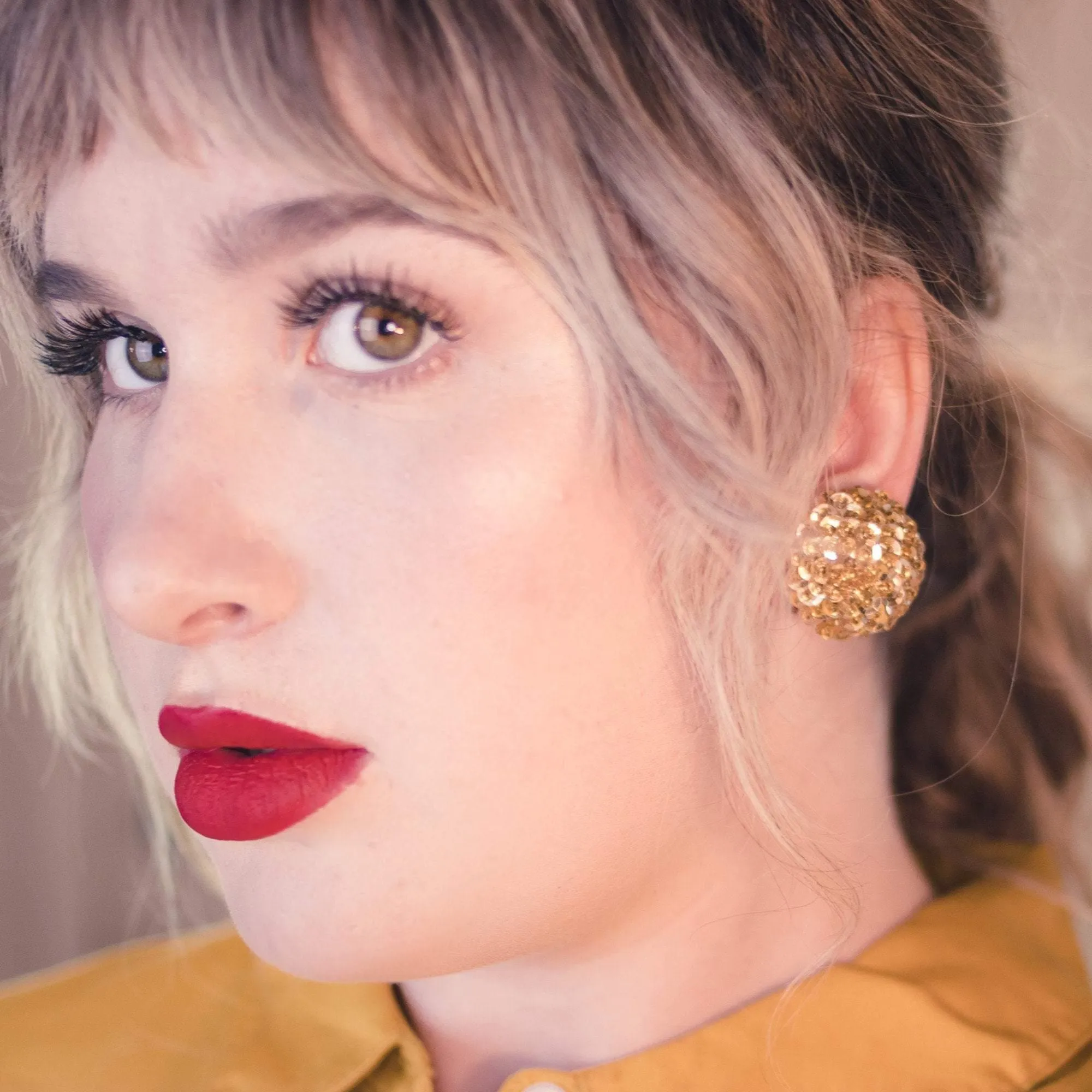 Vintage 1950s Gold Sequin Earrings