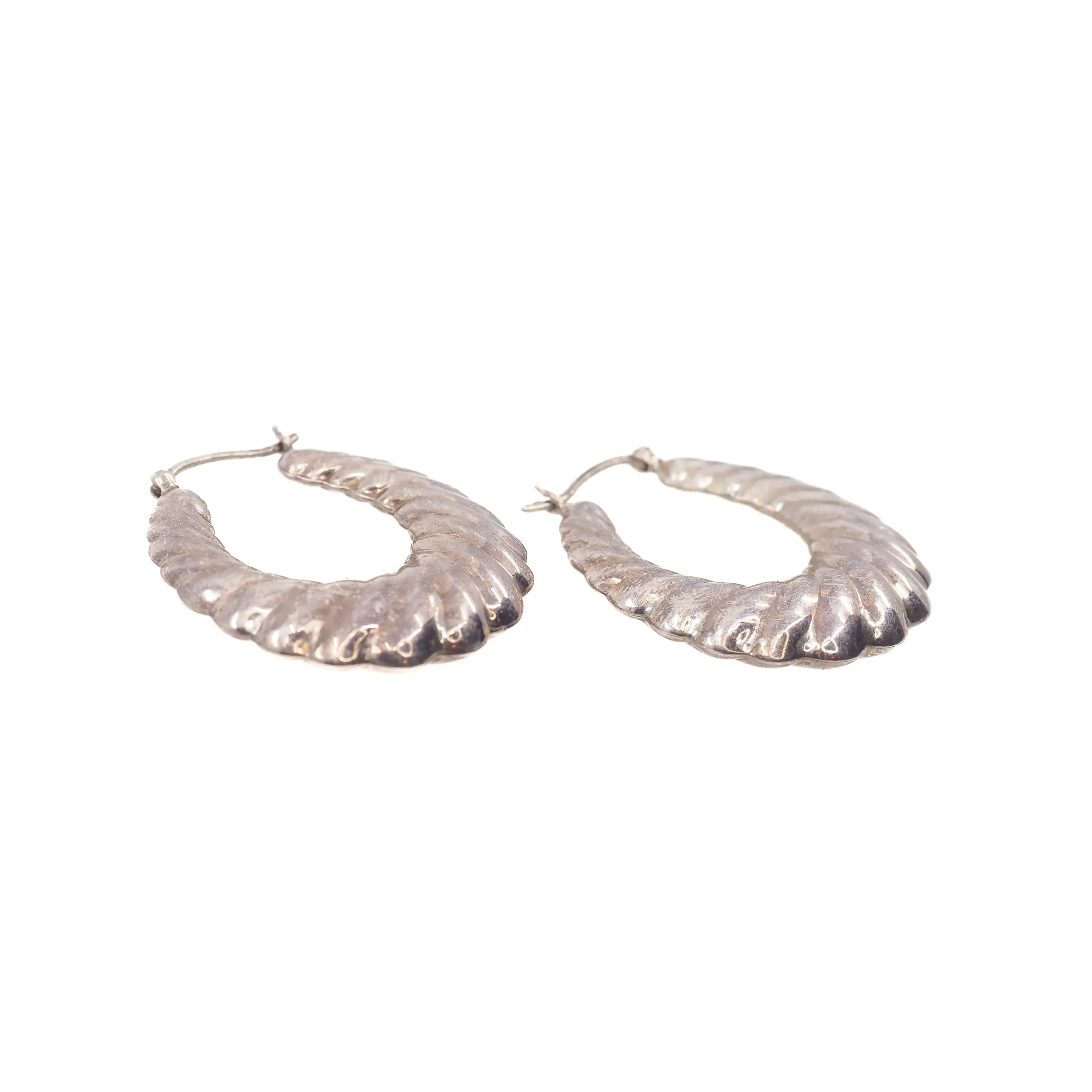 Vintage 1980s Sterling Silver Scalloped Hollow Hoop Statement Pierced Earrings