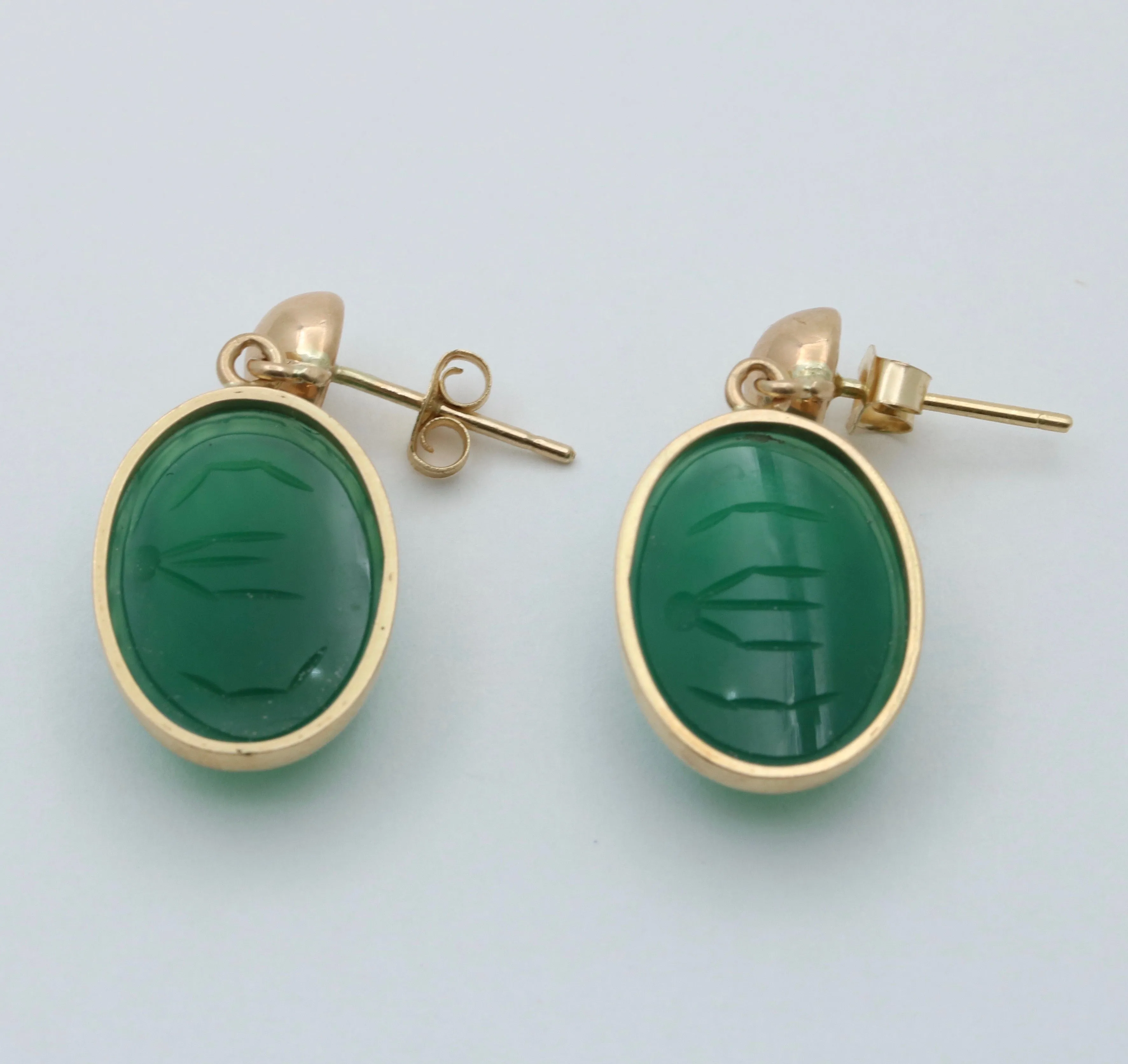 Vintage Carved Chrysoprase Scarab Dangling Earrings