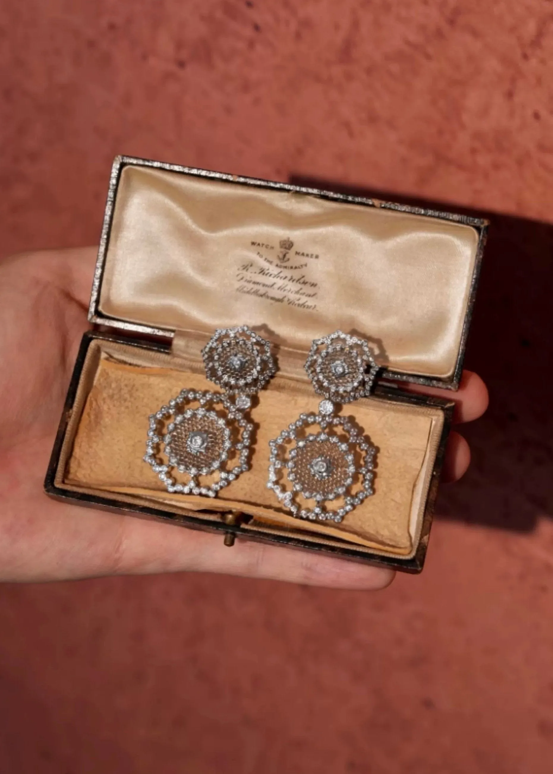 Vintage French-Inspired Small-Batch Handcrafted Snowy Flower Earrings