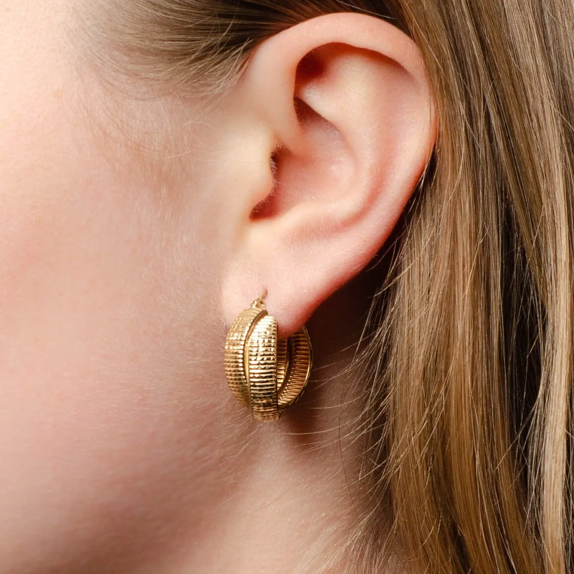 Vintage Gold Hoop Earrings of 14k Gold