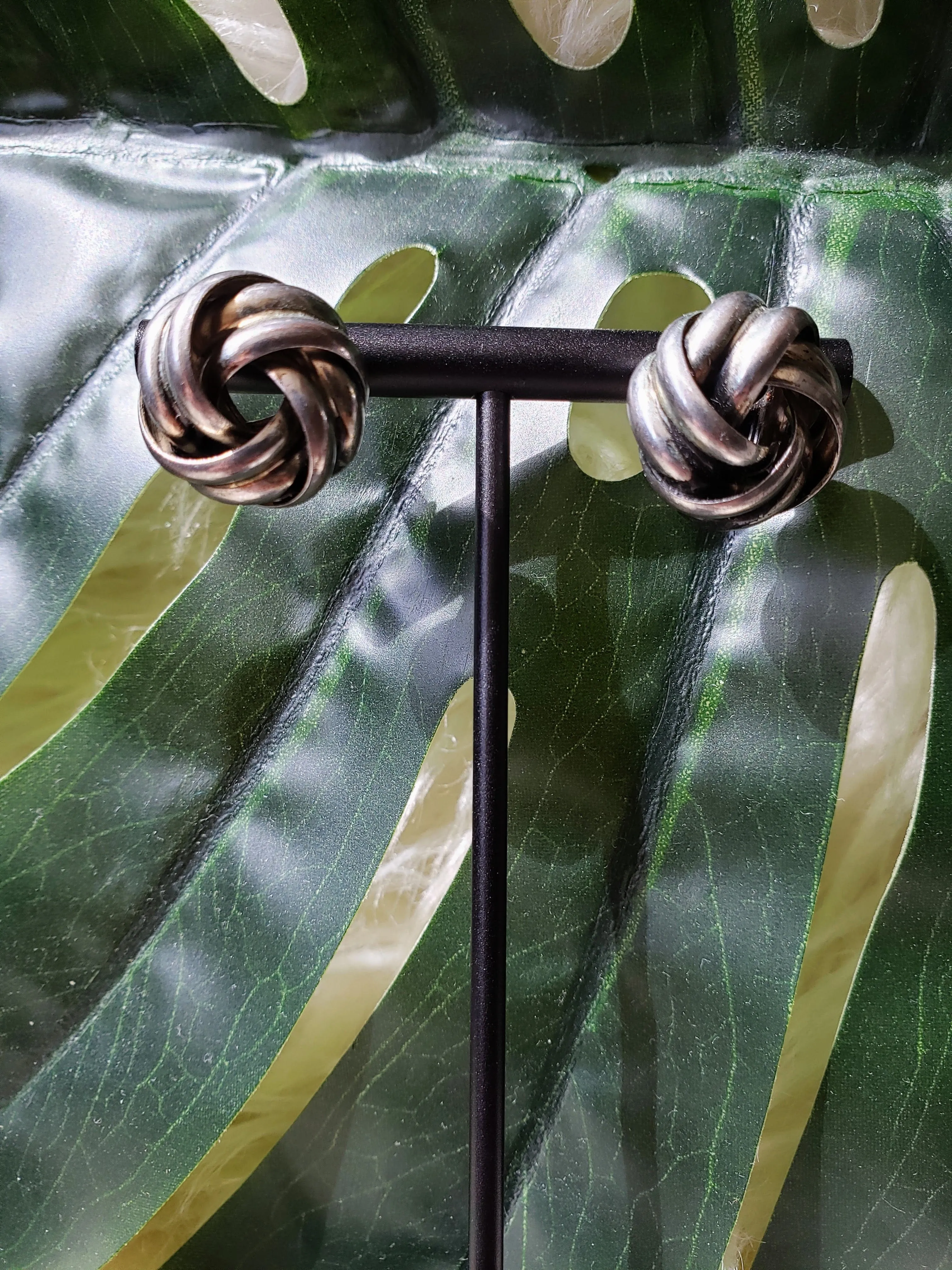 Vintage - Gold Twist Knot Earrings