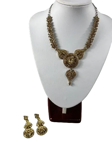 Vintage Rhinestone Earrings Necklace Set