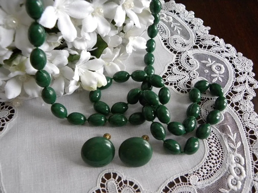 Vintage St. Patrick's Day Green Beaded Necklace and Earrings