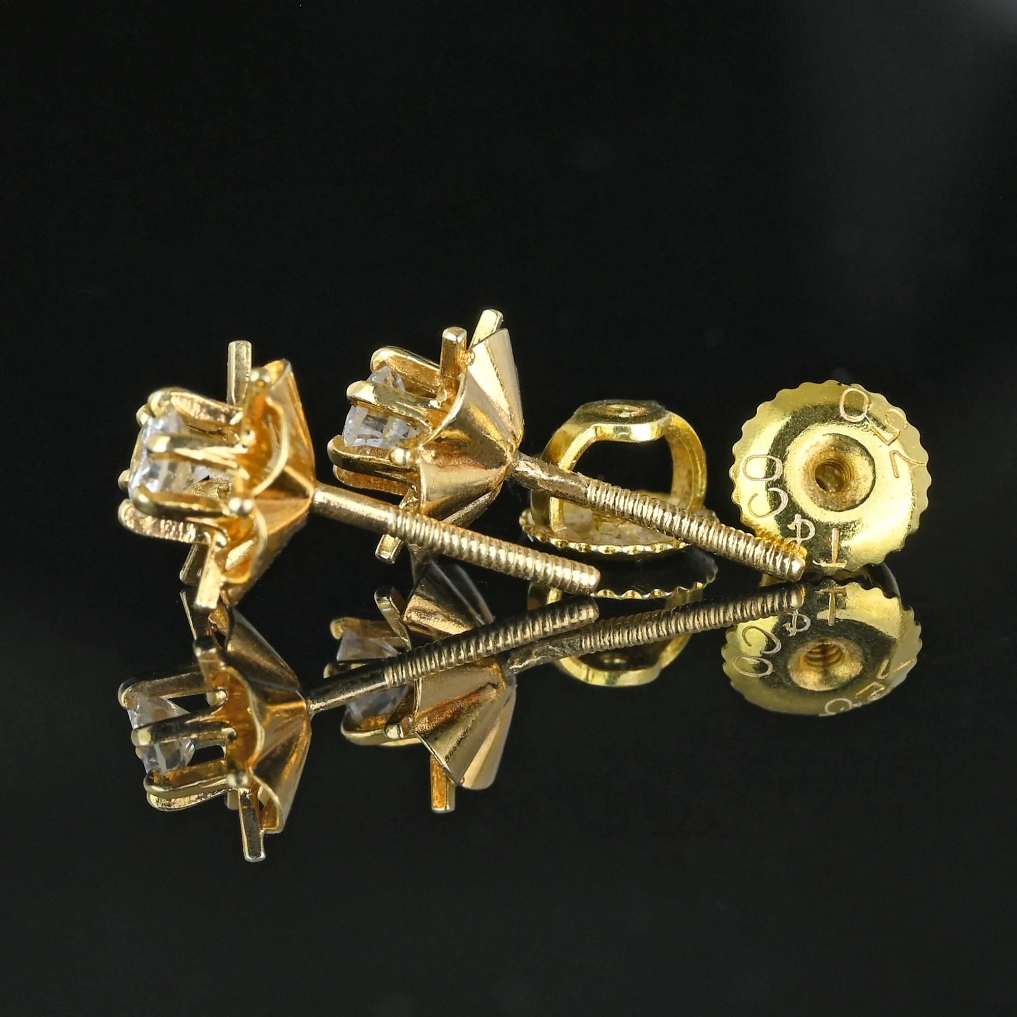 Vintage Tiffany & Co 18K Gold Buttercup Set Diamond Stud Earrings