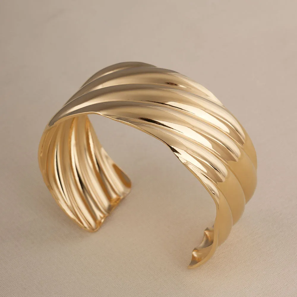 Wavy Gold Cuff Bracelet