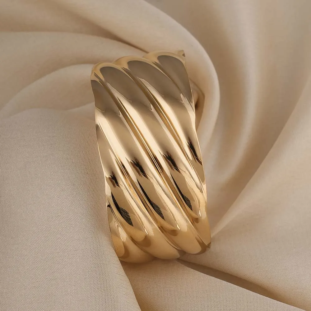 Wavy Gold Cuff Bracelet